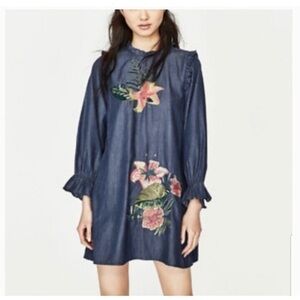 Zara Denim Chambray Embroidered Floral Wear Prairie Dress Blue Pink Red Size S